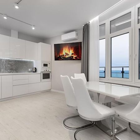 44 Pearl 1-Bedroom Panoramic Sea View Apartment Одесса Экстерьер фото